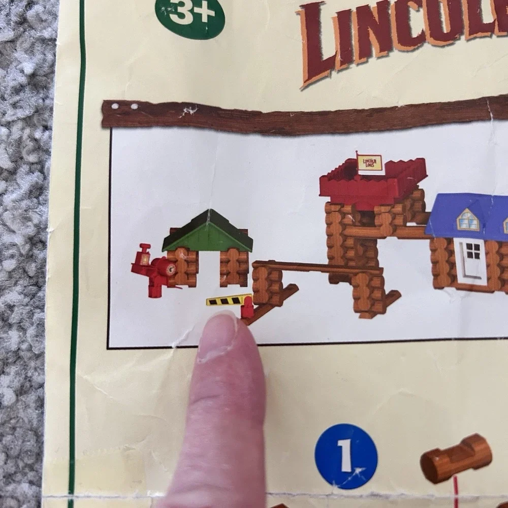 Lincoln Logs please zoom